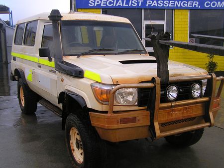 C1340 toyota land cruiser